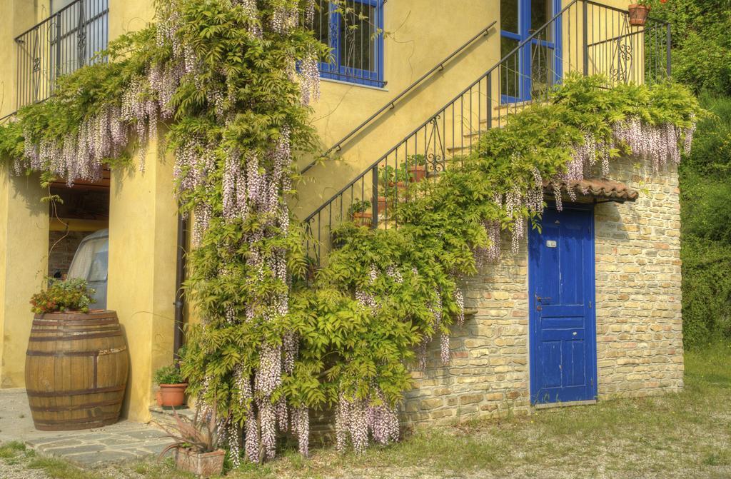 B&B Il Sole Delle Rive Sinio Buitenkant foto