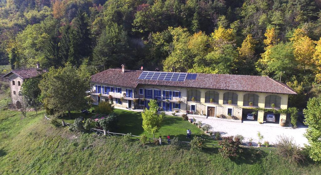 B&B Il Sole Delle Rive Sinio Buitenkant foto