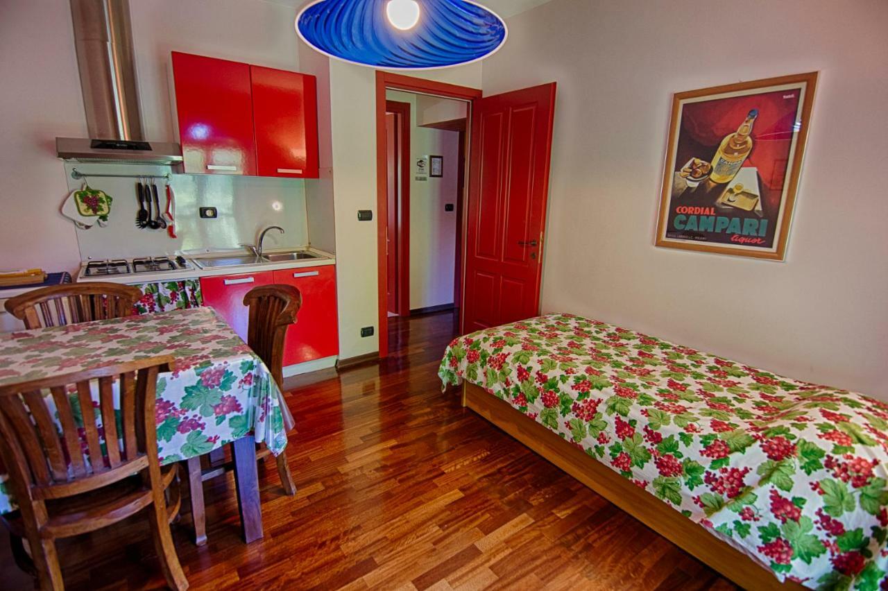 B&B Il Sole Delle Rive Sinio Buitenkant foto
